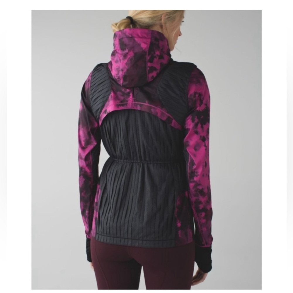 Lululemon Vent It Out Windbreaker Jacket - Picture 2 of 11